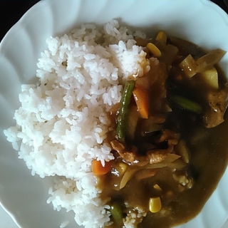 野菜たっぷりカレー